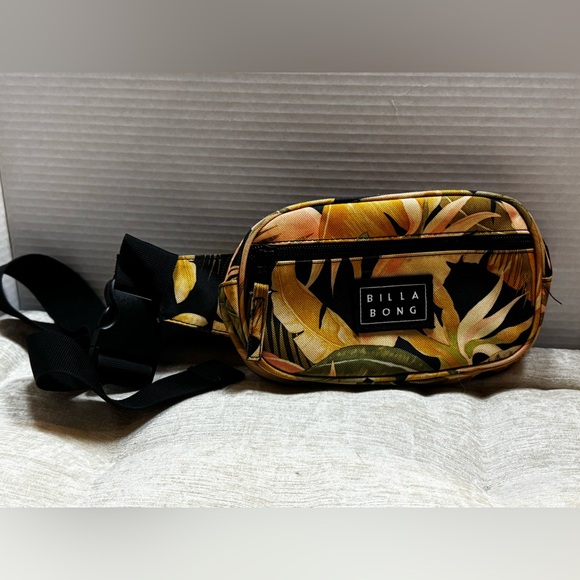 Billabong Belt  Bag - Picture 2 of 5